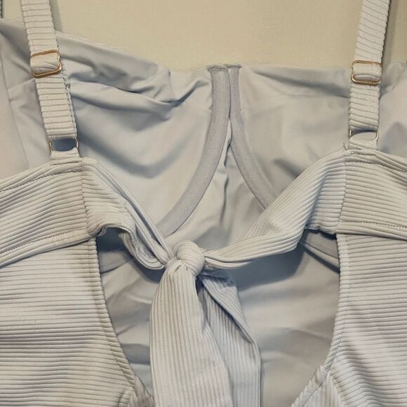 Swimsuits For All Camille Kostek She's Iconic Underwire One Piece Baby Blue 2XL - Picture 8 of 12